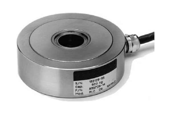 Niskoprofilowy czujnik pierścieniowy (torque ring) do pomiaru sił